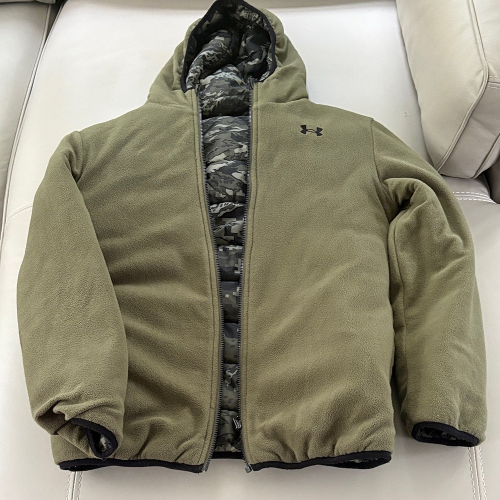 Under Armour Kids reversible Green Puffer Jacket - Picture 2 of 9
